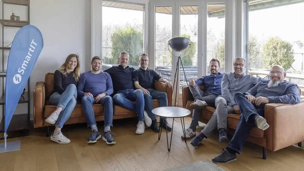 SmartIT Team von links: Nadja Berger, Phil Kiener, Daniel Rentsch, Marco Strazzini, Patrick Buser, Roberto Valentini & Remo Rüedi