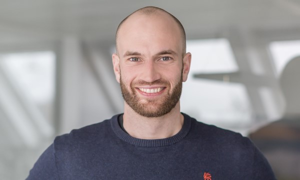 Noël  Stucki
